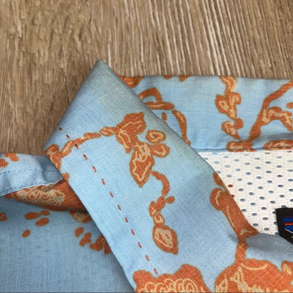 RARE Patagonia Floral Flower Print Short Sleeve With Zipper Front SZ Large. - Picture 2 of 9